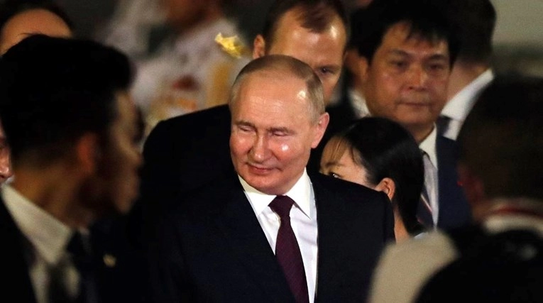 Putin je prvi čovjek Rusije gotovo četvrt stoljeća: Ovo su razlozi njegovog uspjeha